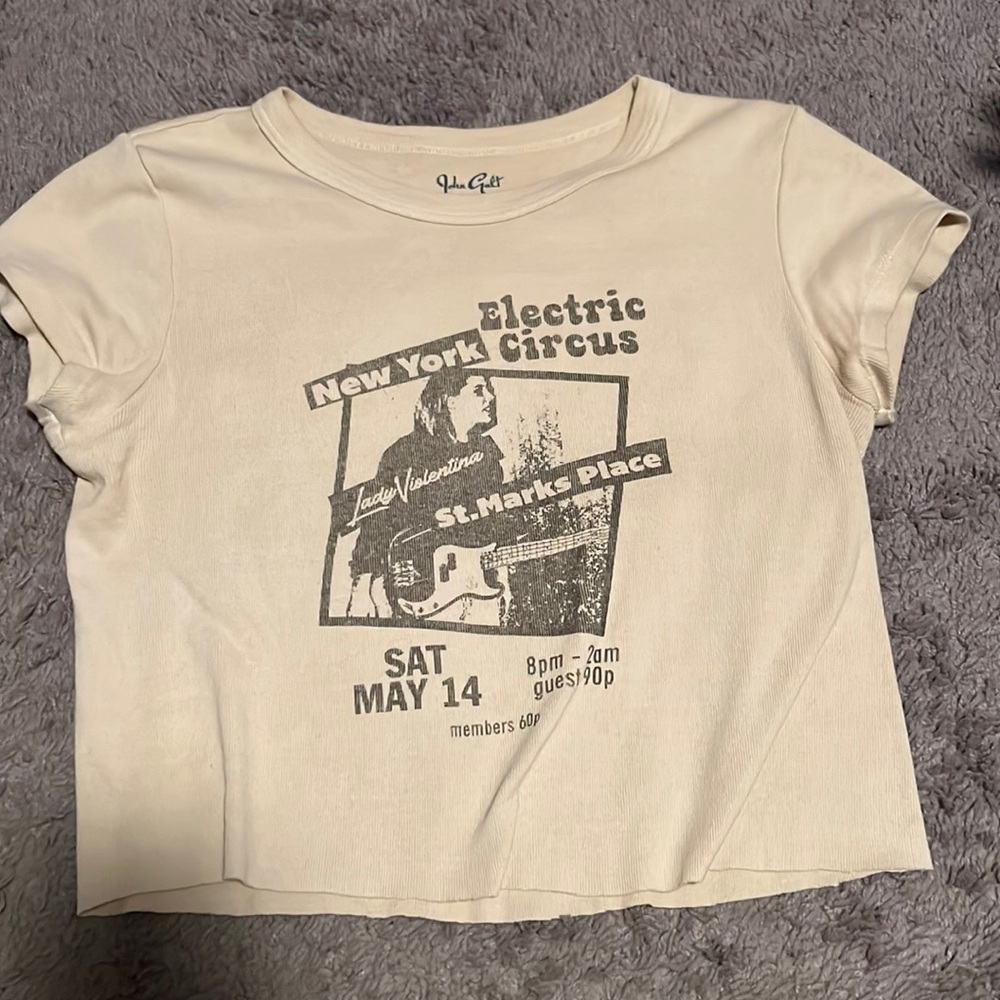 Brandy Melville electric circus baby crop tee